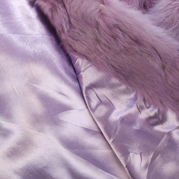 PURPLE FUR COAT - Picture 5 of 7